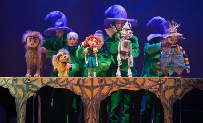 Удивительный волшебник из страны Оз