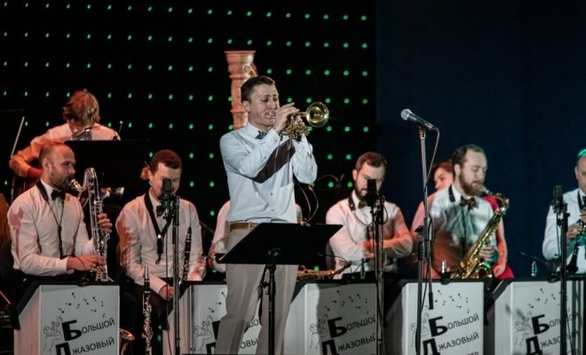 Новогодний концерт с Большим джазовым оркестром!