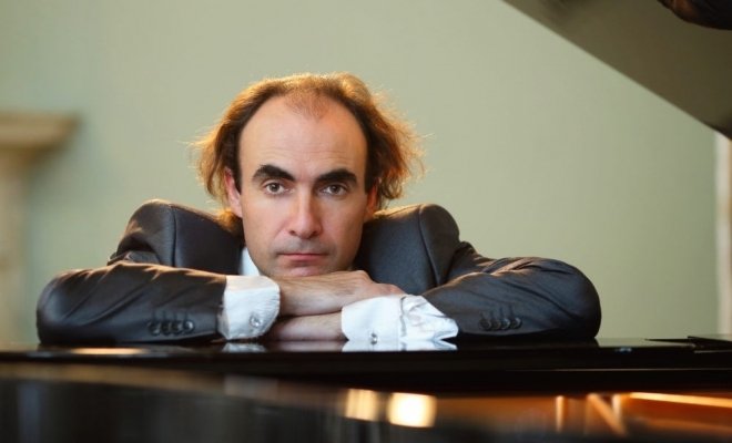 Олег Вайнштейн (фортепиано)