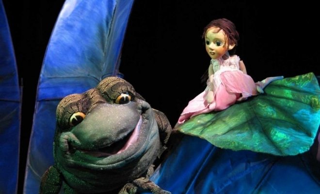 Дюймовочка