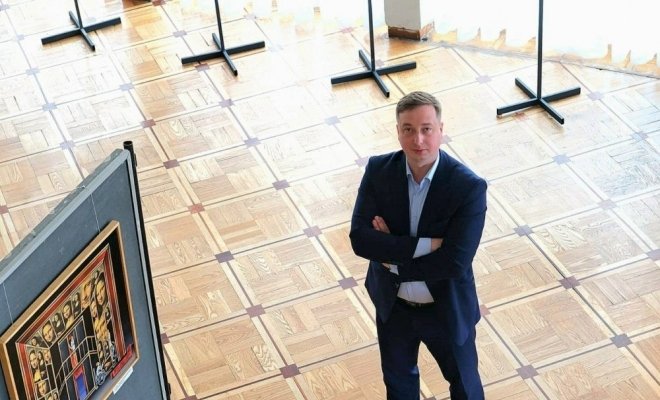 Мир закулисья: экскурсия с директором театра Сергеем Викторовичем Коневым