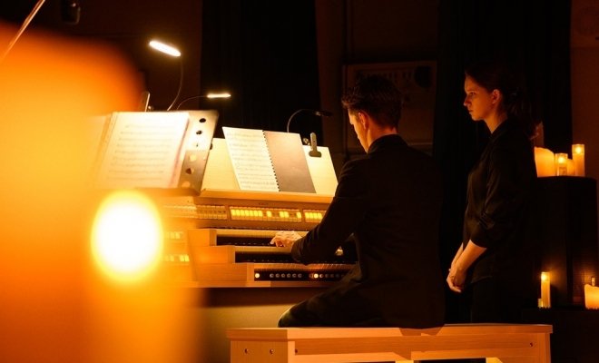 Ludovico Einaudi: неоклассика при свечах