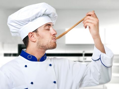 В городе проходит межнациональный кулинарный фестиваль «Вкусная жизнь».