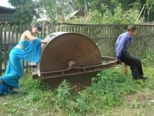 Юлия и Павел Мясниковы Юлия и Павел Мясниковы