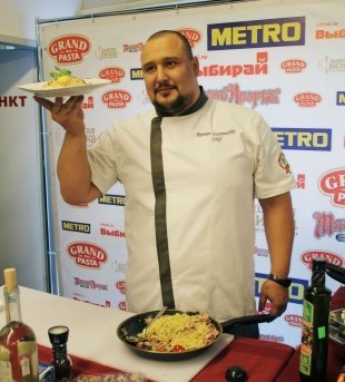 Известный шеф-повар Роман Степаненко провел в Казани фуд-шоу «Вкус Средиземноморья»