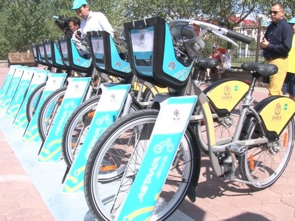 В Астане открылась сеть станций проката велосипедов