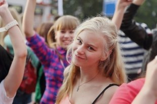В Челябинске прошла самая длинная дискотека в России! 