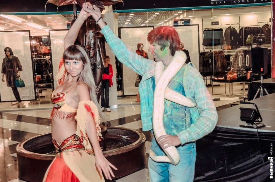 Ночь распродаж в ТРК Вива Лэнд Ночь распродаж в ТРК Вива Лэнд