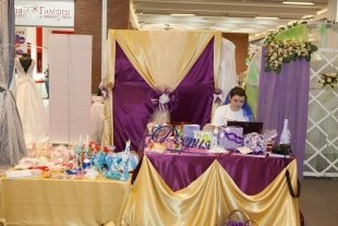 В Сургуте прошла свадебная выставка в рамках проекта "Школа Невест" в ТРЦ "Сити Молл"