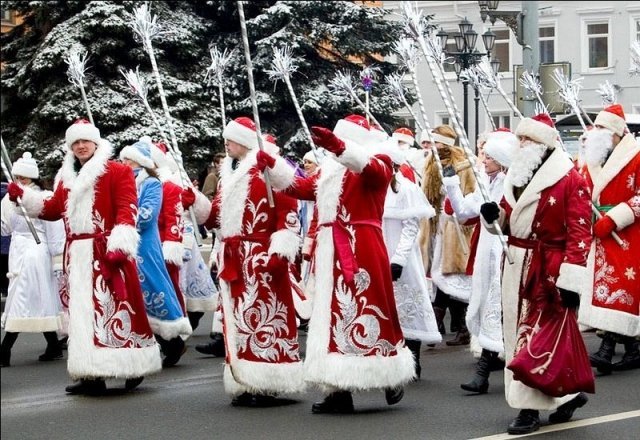 Деды морозы со всей России съезжаются в Югру