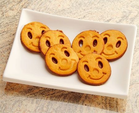 Коза будет раздавать печенюшки омичам