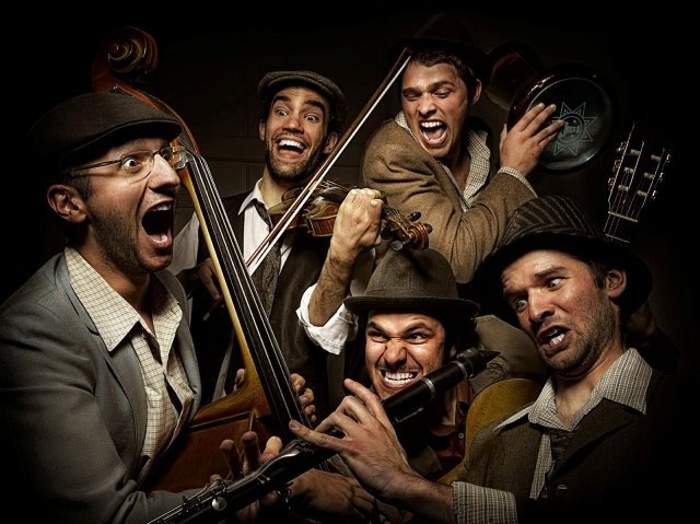 Эмир Кустурица и ансамбль The no smoking orchestra