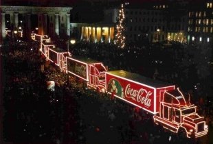 В Челябинск приедут праздничные грузовики Coca-Cola 