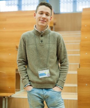 Никита, 18 лет, студент ВМИ. Лайфхак: хак свиданий. «Мы с другом создаем приложение LoveHack, которое поможет находить романтические места в Челябинске. Пользователи смогут добавлять свои места. Будем писать даже инструкции».
