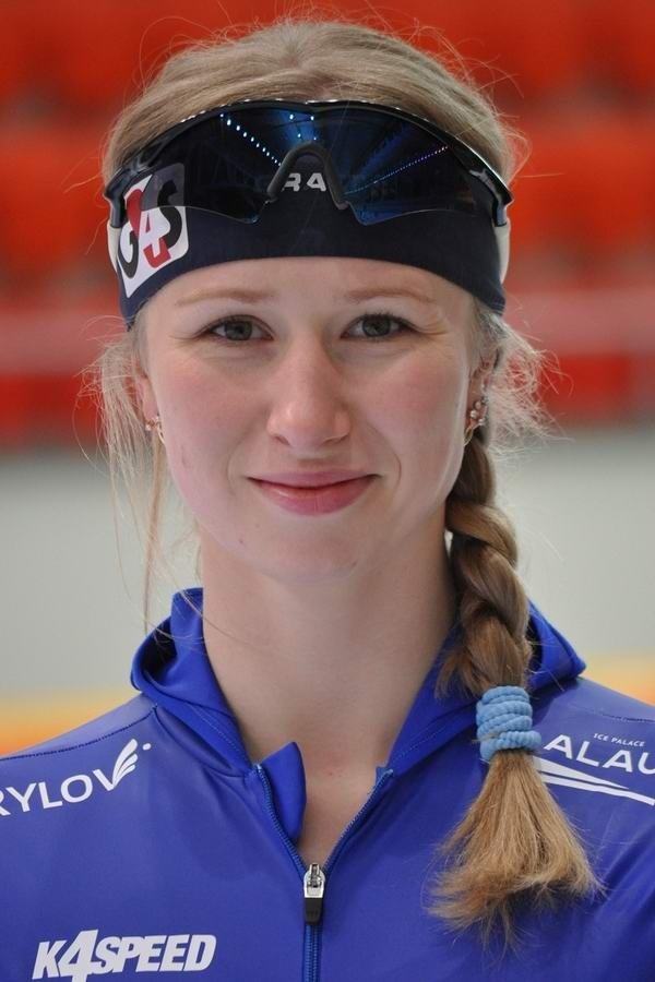 Карагандинка стала четвертой на чемпионате мира по конькобежному спорту.