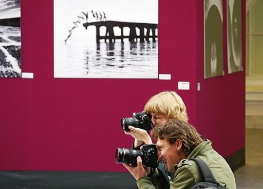 Два вида искусства - фотографию и музыку совместят в сургутской галерее «Стерх»