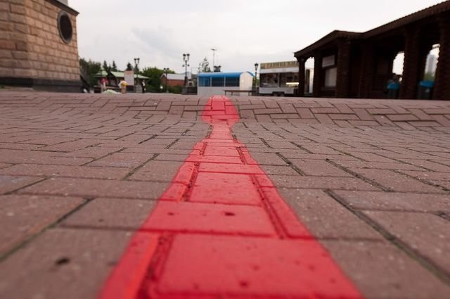 По челябинским тротуарам проложат красную линию для туристов-пешеходов