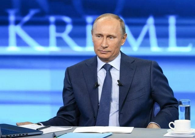 Кремль принимает вопросы для прямой линии с Владимиром Путиным