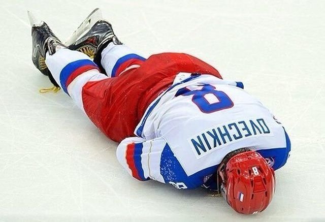 Что писали про финал ЧМ по хоккею Россия-Канада в соцсетях