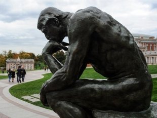Муми-Тролль и еще 4 популярные парковые скульптуры