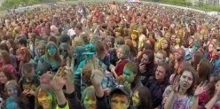 Выбирай-ТВ: фестиваль красок Холи в Челябинске