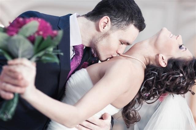 Свадебные хлопоты: кто в Ижевске поможет организовать свадьбу мечты?