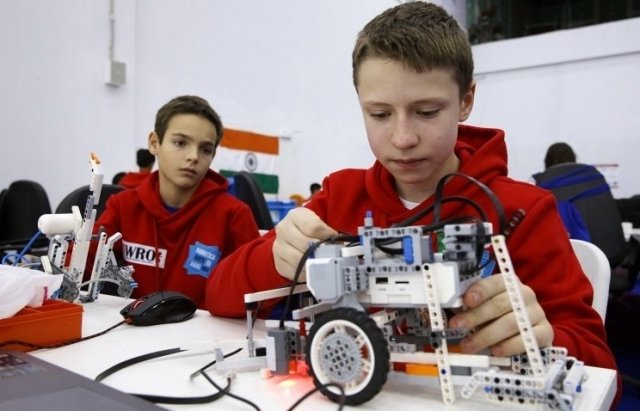 В Сургуте на базе «Станции юных техников» может появиться Детский технопарк 