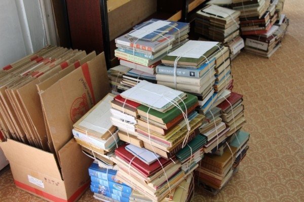 Теперь книги из Маяковки будет привозить курьер