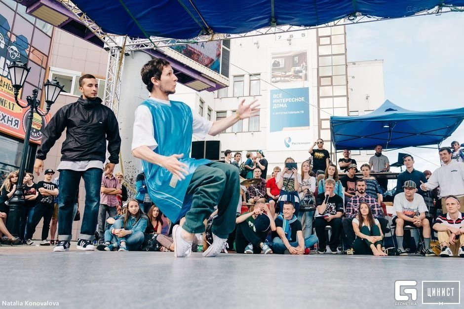 Танцевальный фестиваль «Делай в бит-2015»