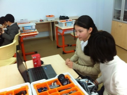 В школе Шахтинска появится лаборатория робототехники 