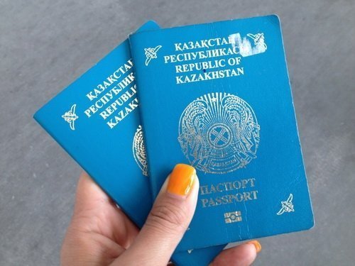Слова президента РК о независимости хотят вписать в паспорта казахстанцев 