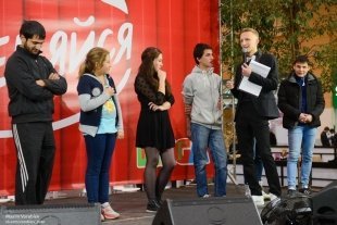 Юлия Ковальчук выступила в «Меге» в рамках акции «Меняйся»