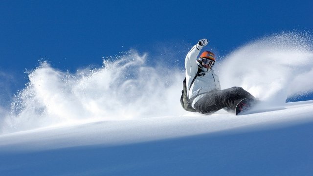 В "Киномаксе" пройдет премьерный показ фильма о сноубординге "Поворот"