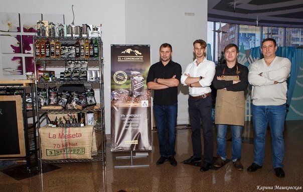В Липецке дегустировали кофе и выбирали кофейную королеву.