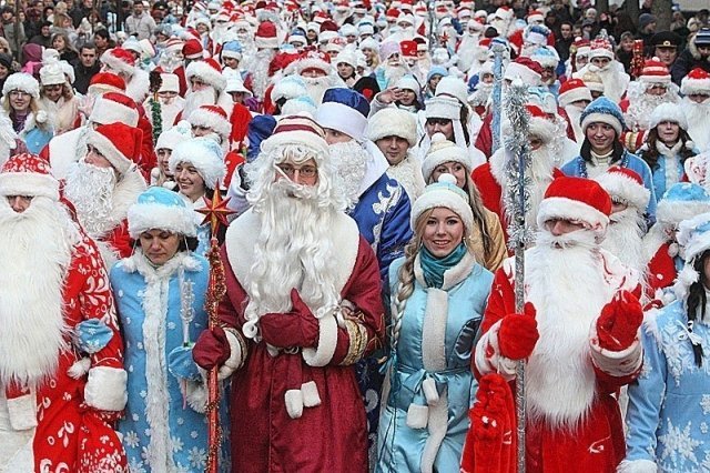 Парад Деда Мороза/Снегоурочки стартует 19 декабря в Ангарске