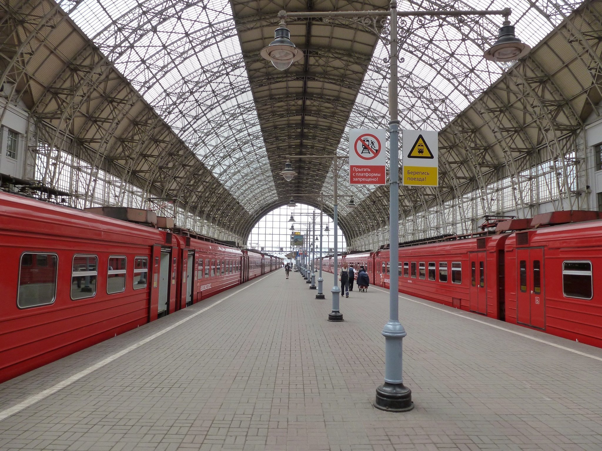 Павелецкий вокзал перрон Москва