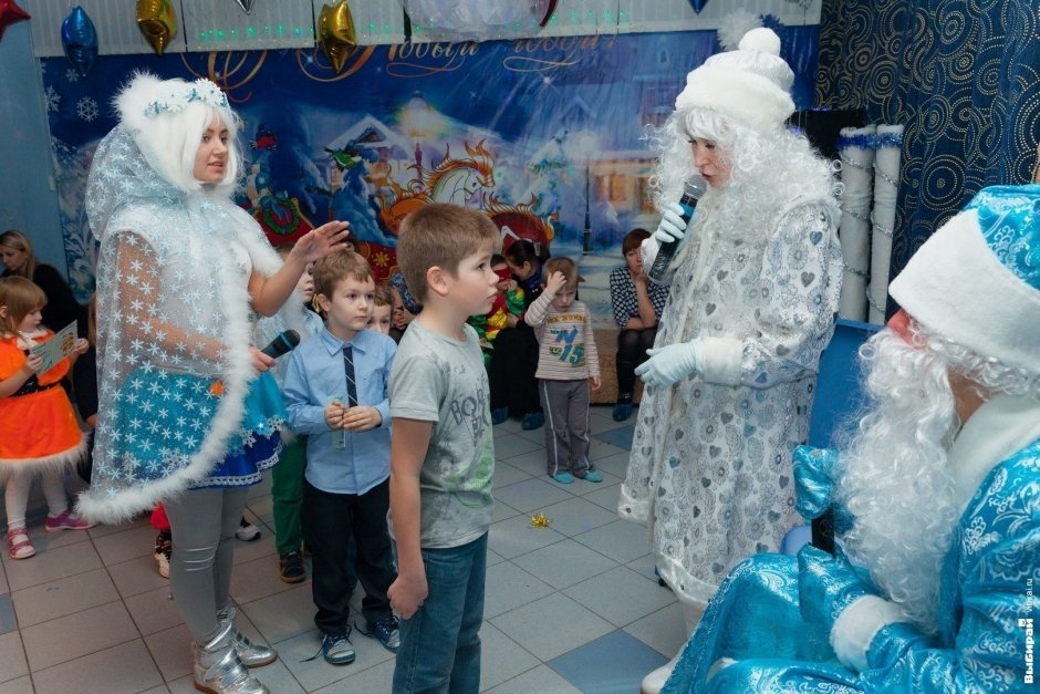 Фотоотчет с детского утренника "Парамон Медиа"