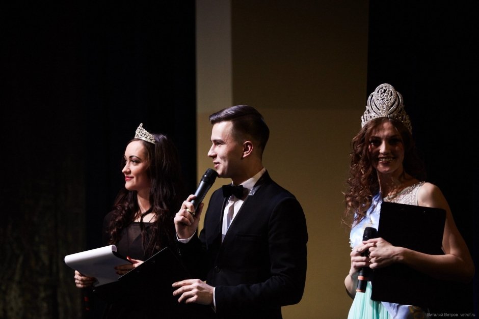 18 декабря состоялся конкурс красоты "Мисс и Миссис Сургут 2015"!