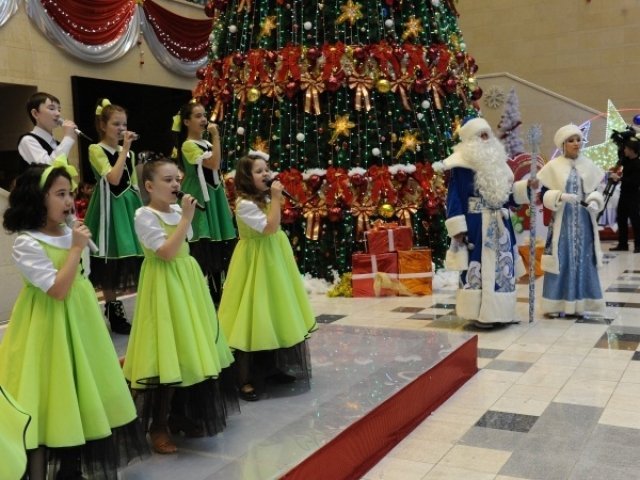 В Казахстане прошли «Президентские новогодние елки»