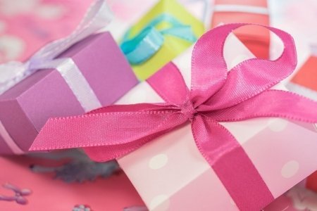 10 отличных идей новогоднего подарка для новорожденного и его мамы в году