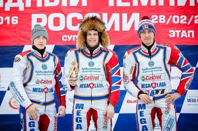 «Мега-Лада» — чемпион России по зимнему спидвею