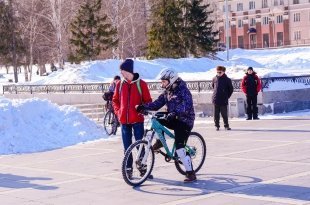 Первый весенний велопраздник прошёл в Екатеринбурге 8 марта