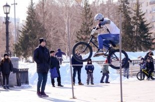 Первый весенний велопраздник прошёл в Екатеринбурге 8 марта