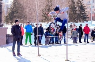 Первый весенний велопраздник прошёл в Екатеринбурге 8 марта