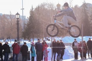 Первый весенний велопраздник прошёл в Екатеринбурге 8 марта