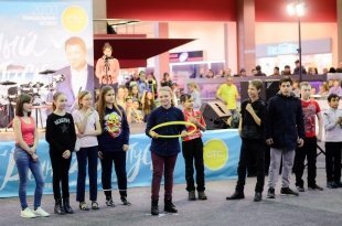 Встреча с актерами сериала «Вечный отпуск» на канале СТС