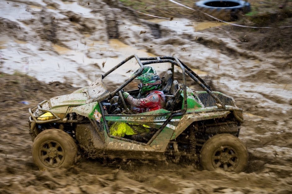 Соревнования «Off Road: Уральская грязь 2016» прошли близ Екатеринбурга