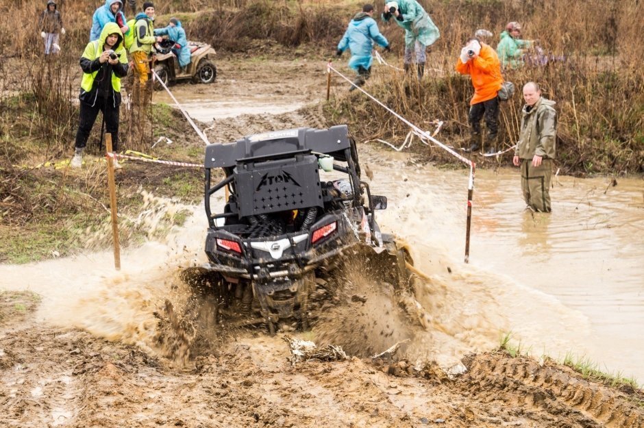 Соревнования «Off Road: Уральская грязь 2016» прошли близ Екатеринбурга