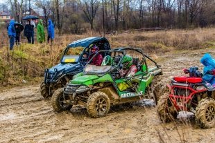Соревнования «Off Road: Уральская грязь 2016» прошли близ Екатеринбурга
