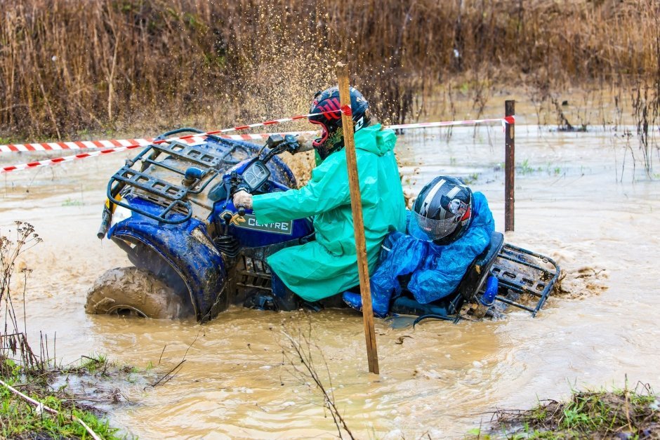 Соревнования «Off Road: Уральская грязь 2016» прошли близ Екатеринбурга